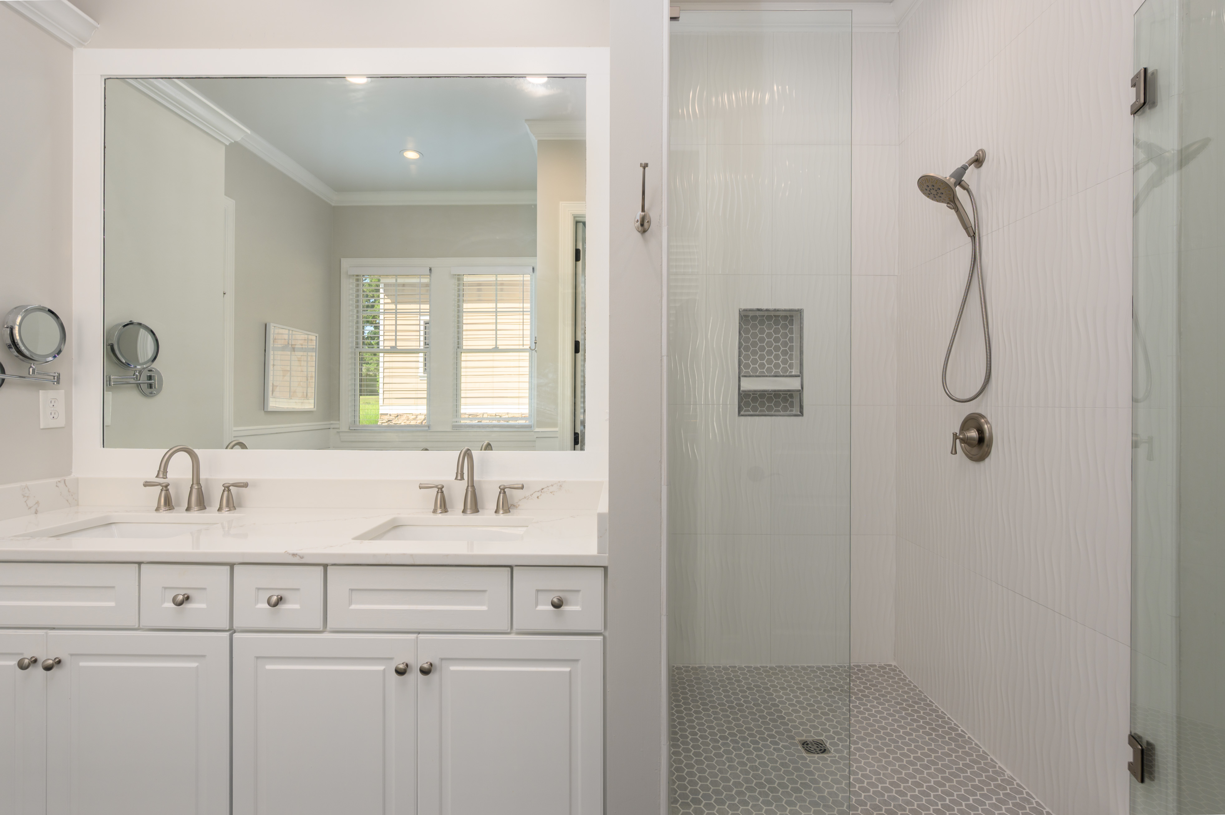 1100 Landing Drive image 21
